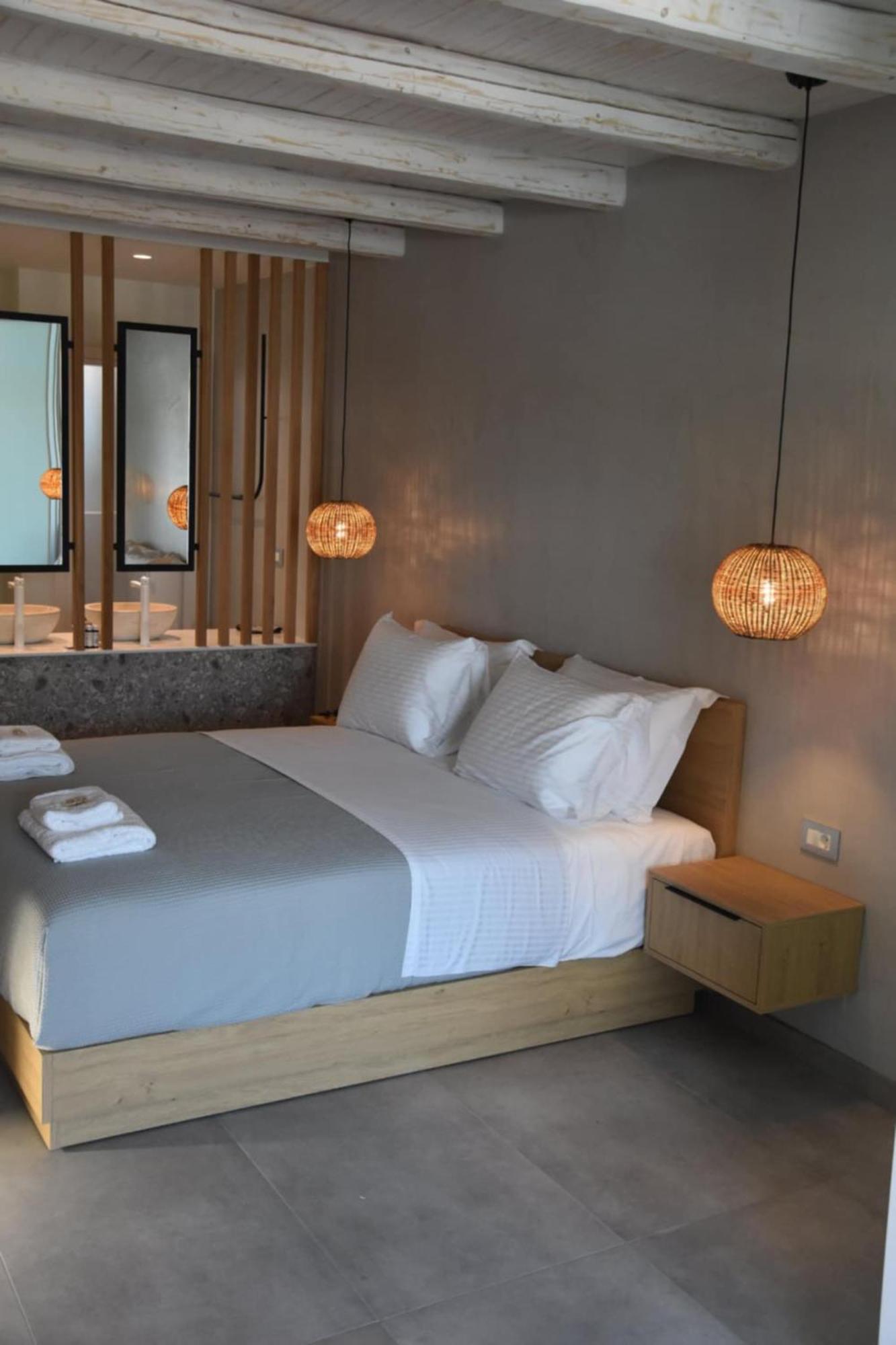 Alboro Seaside Suites Parga Exterior photo